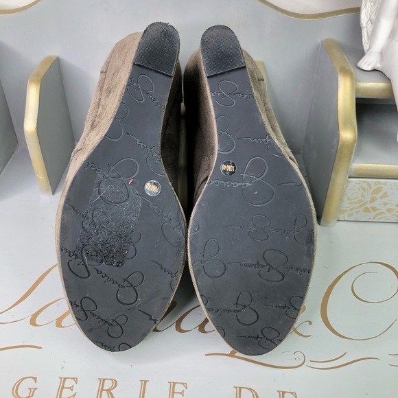 JESSICA Simpson Gray suede platform wedge booties - Picture 10 of 16